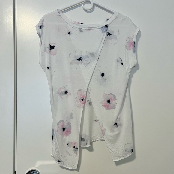 Wilfred Anvers floral open back shirt - Picture 3 of 3